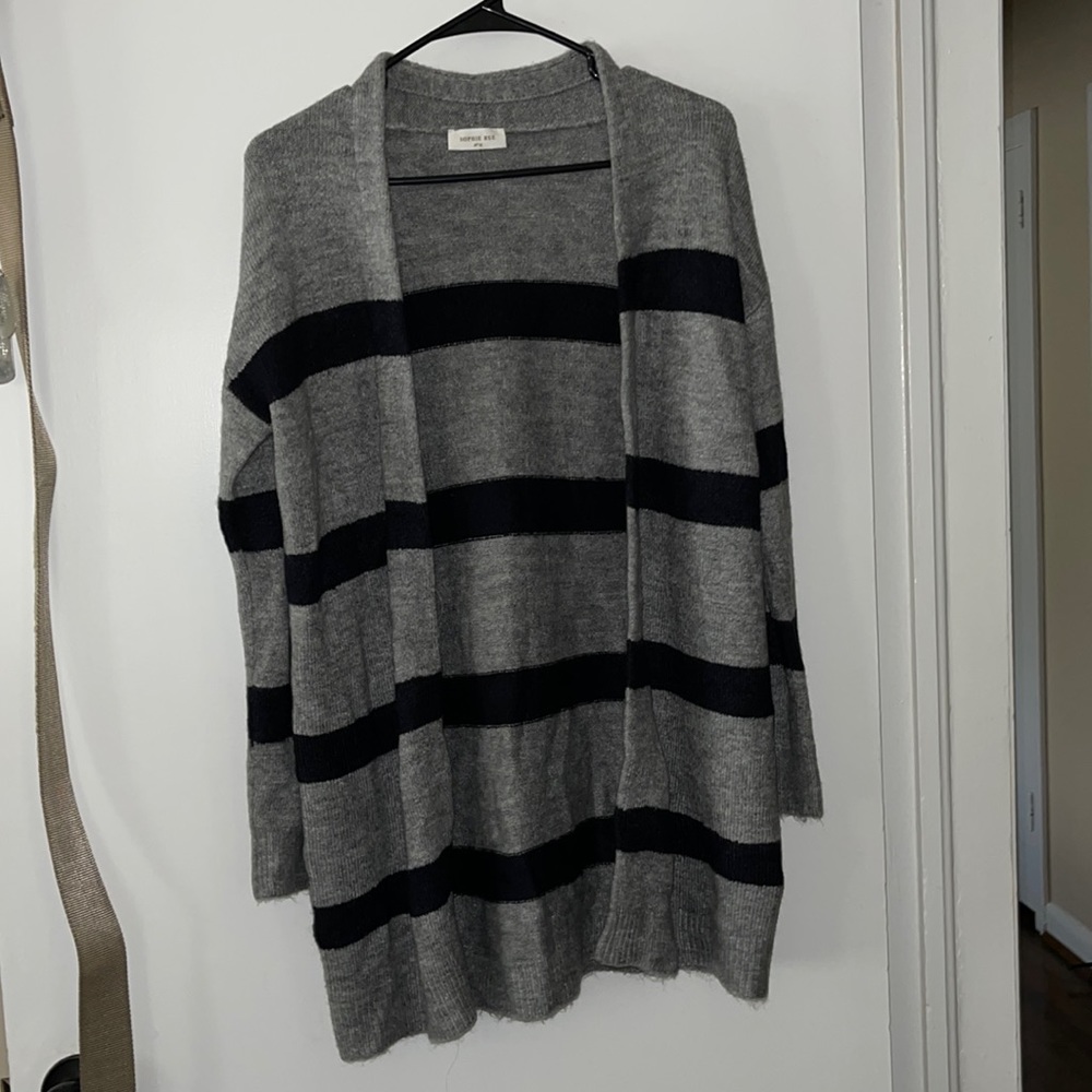 Cardigan sweater - Grey & Black, Sz M